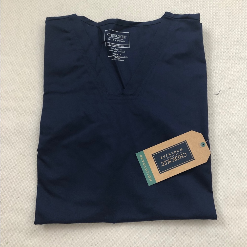 Dickies women scrubs new never used